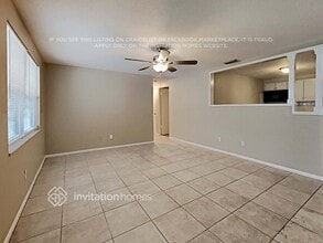 8825 58th Way in Pinellas Park, FL - Foto de edificio - Building Photo