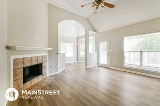 7895 Pinefrost Ln in Memphis, TN - Building Photo - Building Photo