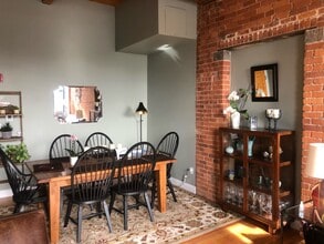 54 Green St, Unit 401 in Leominster, MA - Building Photo - Building Photo