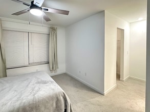 330 Geneva St in Aurora, CO - Building Photo - Building Photo