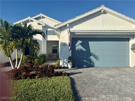 9179 Cayman Dr in Naples, FL - Building Photo