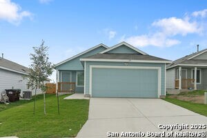 14737 Trent Lndg in San Antonio, TX - Building Photo