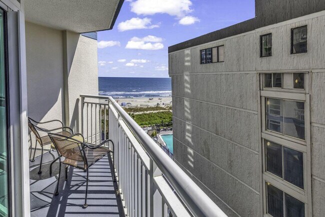 2506 N Ocean Blvd in Myrtle Beach, SC - Building Photo - Building Photo