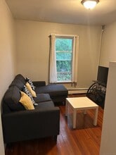 405 West St in Bristol, CT - Building Photo - Building Photo