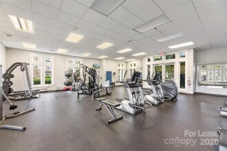 2151 Belle Vernon Ave in Charlotte, NC - Building Photo - Building Photo
