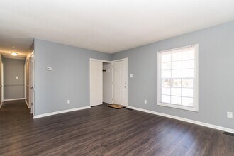 108 Forestwood Dr in Garner, NC - Building Photo - Building Photo