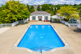 Ventana Hills in Coraopolis, PA - Building Photo - Other