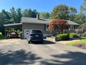 369 Giffords Church Rd in Schenectady, NY - Building Photo - Building Photo