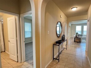 10304 Lastrup Dr in Fort Worth, TX - Building Photo - Building Photo