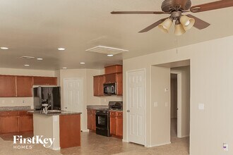 10809 Merrimack Ave in Las Vegas, NV - Building Photo - Building Photo