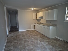 255 Victoria St in Salisbury, NC - Building Photo - Building Photo