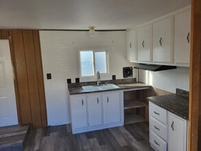 712 5th St in Hugo, CO - Building Photo - Building Photo