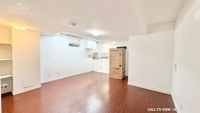 property at 328 Williamson Dr W