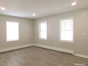 858 Hope St in Stamford, CT - Building Photo - Building Photo