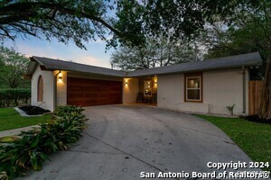 4018 Meadow Ridge St in San Antonio, TX - Building Photo - Building Photo