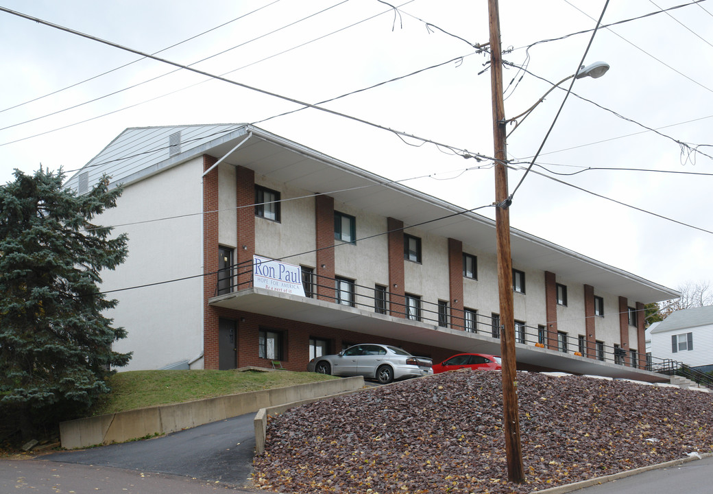 303 Glenn Ave in Bloomsburg, PA - Building Photo