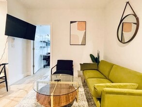 Furnished room/NOT APARTMENT in Brooklyn, NY - Building Photo - Building Photo