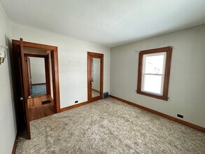 1104 S Michigan St in Plymouth, IN - Building Photo - Building Photo