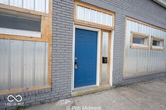 5037 E 10th St in Indianapolis, IN - Building Photo - Building Photo