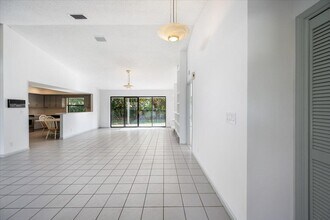 2216 Amesbury Ct in Wellington, FL - Building Photo - Building Photo