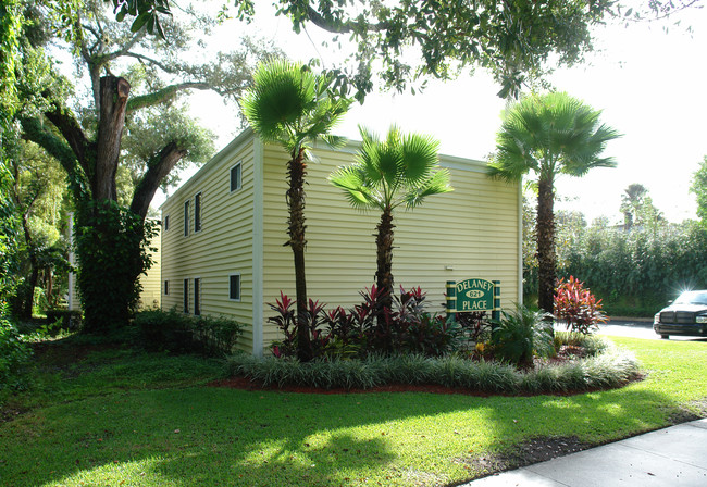 Hideaway Delaney Apartments in Orlando, FL - Building Photo - Building Photo