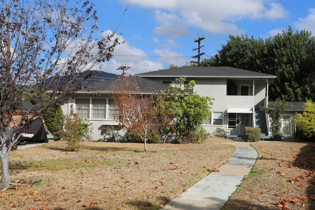 1239 N Verdugo Rd in Glendale, CA - Foto de edificio