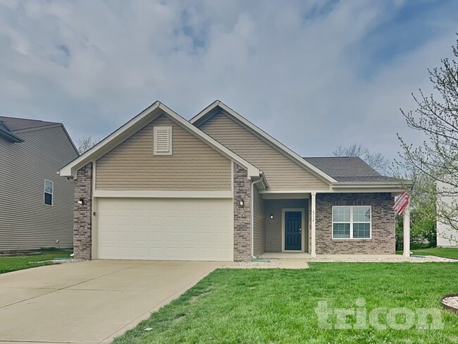 4714 Angelica Dr in Indianapolis, IN - Foto de edificio - Building Photo