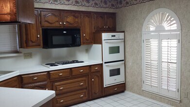 2304 Canyon Valley Trl in Plano, TX - Building Photo - Building Photo