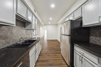 705 Harold St in Houston, TX - Building Photo - Building Photo