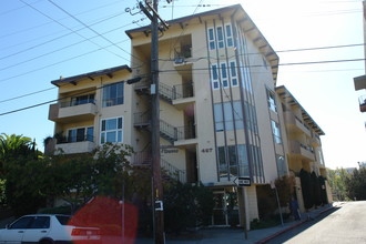 Lagunitas Towers in Oakland, CA - Building Photo - Building Photo