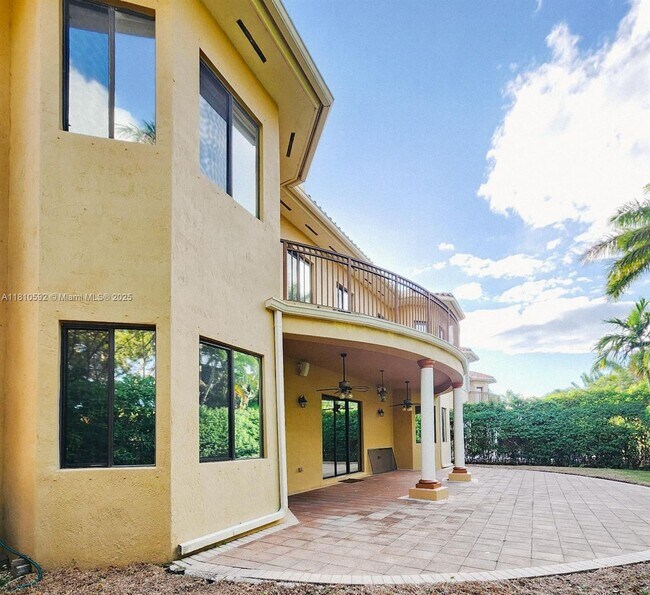 7839 SW 195th Terrace in Cutler Bay, FL - Building Photo - Building Photo