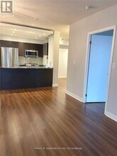 5 Mariner Terrace in Toronto, ON - Building Photo - Building Photo