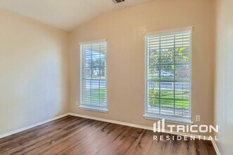 1411 Catalina Dr in Leander, TX - Building Photo - Building Photo