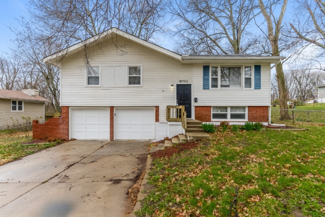 property at 4926 Evanston Ave