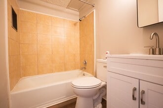 733 E Wilbeth in Akron, OH - Building Photo - Building Photo