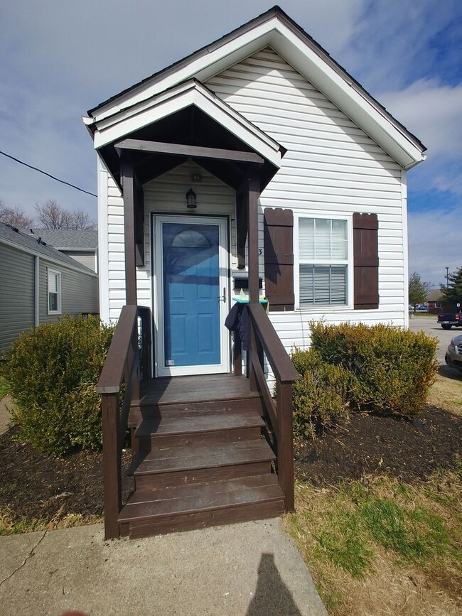 563 Wainwright Ave in Louisville, KY - Building Photo - Building Photo
