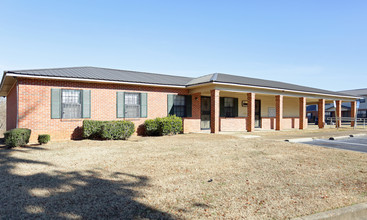 Pecan Lane in Hayneville, AL - Building Photo - Building Photo