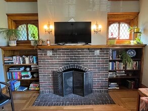 1202 S Layton Blvd in Milwaukee, WI - Building Photo - Building Photo