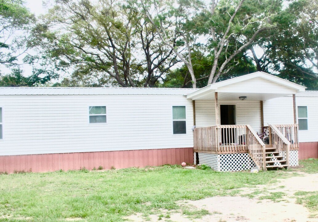 815 Roy St in Fort Walton Beach, FL - Building Photo