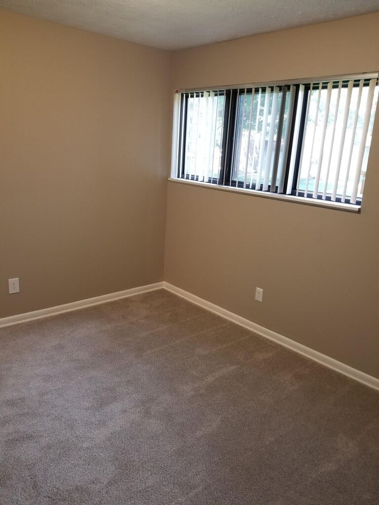 The August Apartments in Lexington, KY