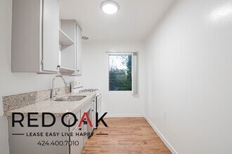 7119 E Gage Ave in City Of Commerce, CA - Building Photo - Building Photo