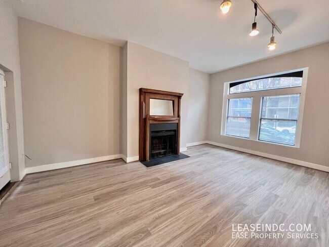 1007 New Hampshire Ave NW in Washington, DC - Building Photo - Building Photo