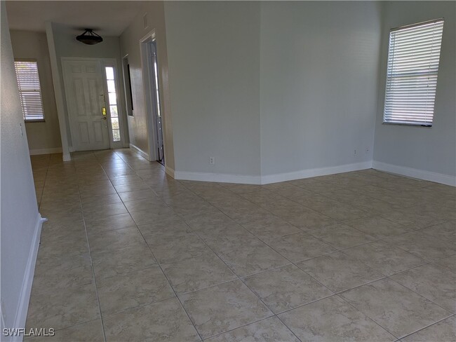 property at 2554 Sawgrass Lake Ct