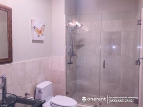 1445 Lombard St-Unit -Unit 1445 in San Francisco, CA - Building Photo - Building Photo