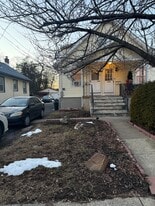 1368 High Ave, Unit A in Roslyn, PA - Building Photo