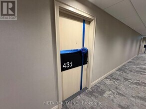 3250 Carding Mill Trail in Oakville, ON - Building Photo - Building Photo