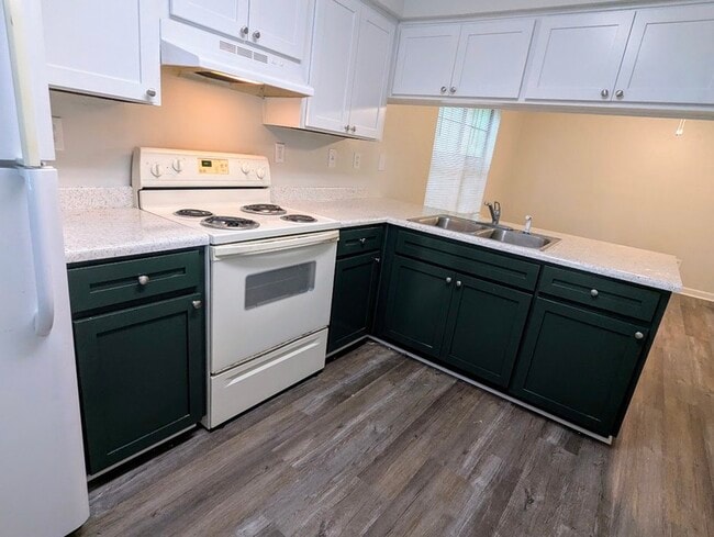 property at 2350 Horne Ave