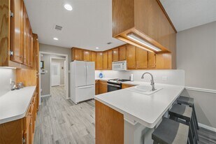 18823 Cypress Church Rd in Cypress, TX - Building Photo