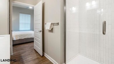 4902 Cosmos Cir, Unit 119 in Wimauma, FL - Foto de edificio - Building Photo