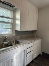 138 Madison St in Waterloo, IA - Building Photo - Building Photo